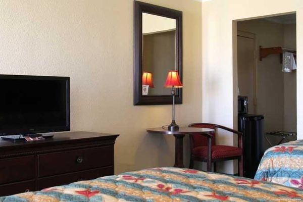 GRAND MOTOR INN DEMING RESTAURANT (Deming)